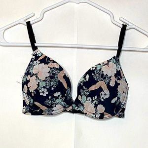 Vince Camuto 34 C Bra